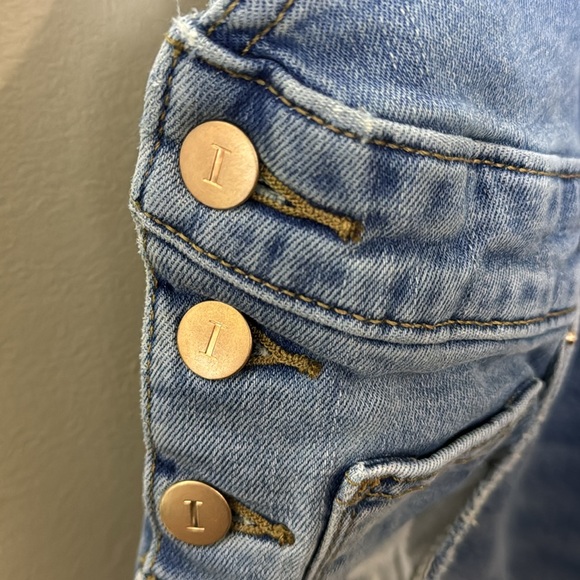 Isabel Maternity Denim Overalls Women's Size 10 Stretch Raw Hem Light Wash Denim - Picture 9 of 10